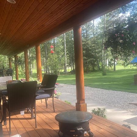 Cougar Mountain Cabin Rentals Valemount Exterior foto